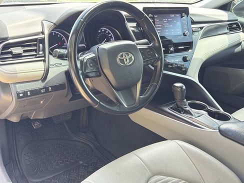 Used 2021 Toyota Camry SE FWD image 18