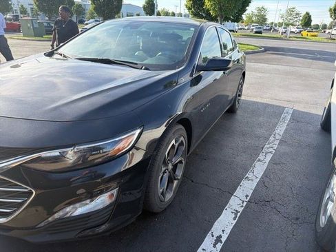 Used 2022 Chevrolet Malibu LT FWD image 19