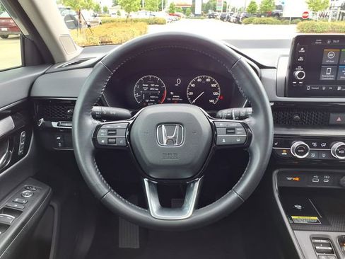 Used 2025 Honda CR-V EX-L image 22