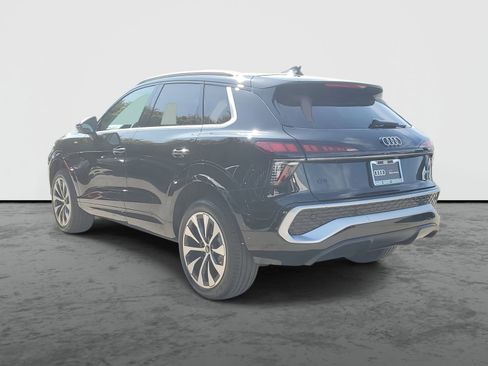 New 2026 Audi Q3 quattro 2.0T image 3