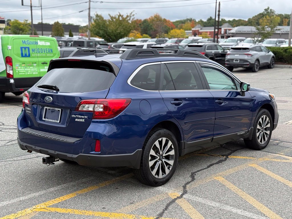 Used 2017 Subaru Outback 2.5i Limited AWD/4WD image 6