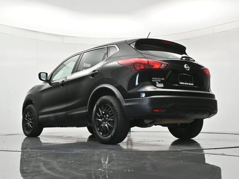 Used 2018 Nissan Rogue Sport S FWD image 42