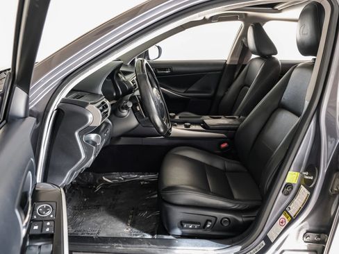 Used 2014 Lexus IS 250 image 3