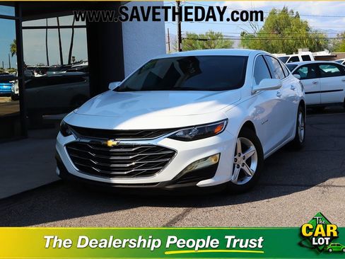 Used 2020 Chevrolet Malibu LS FWD image 1