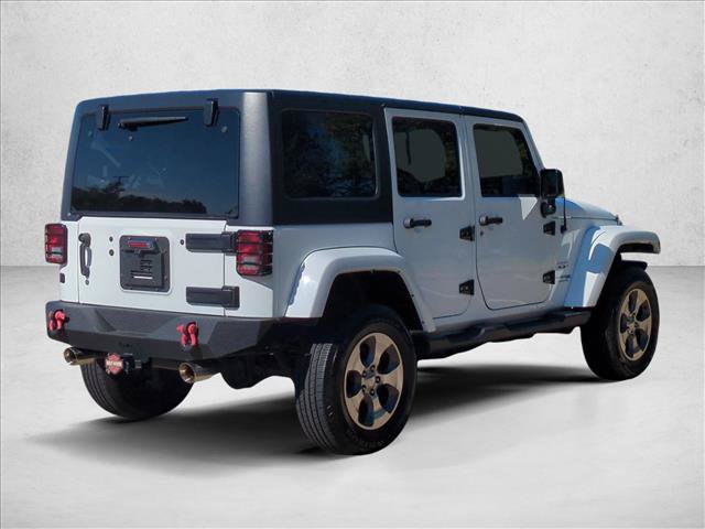 Used 2018 Jeep Wrangler Unlimited Sahara w/ Connectivity Group AWD/4WD image 5