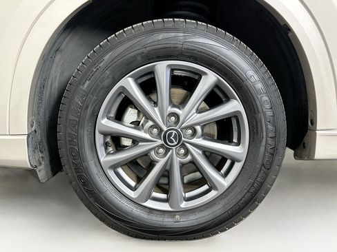 Used 2025 MAZDA CX-5 AWD 2.5 S w/ Preferred Package image 11