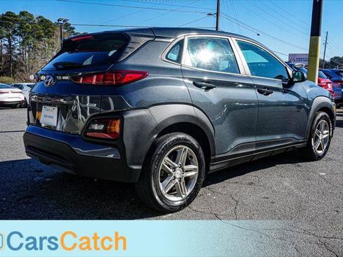Used 2021 Hyundai Kona SE image 15