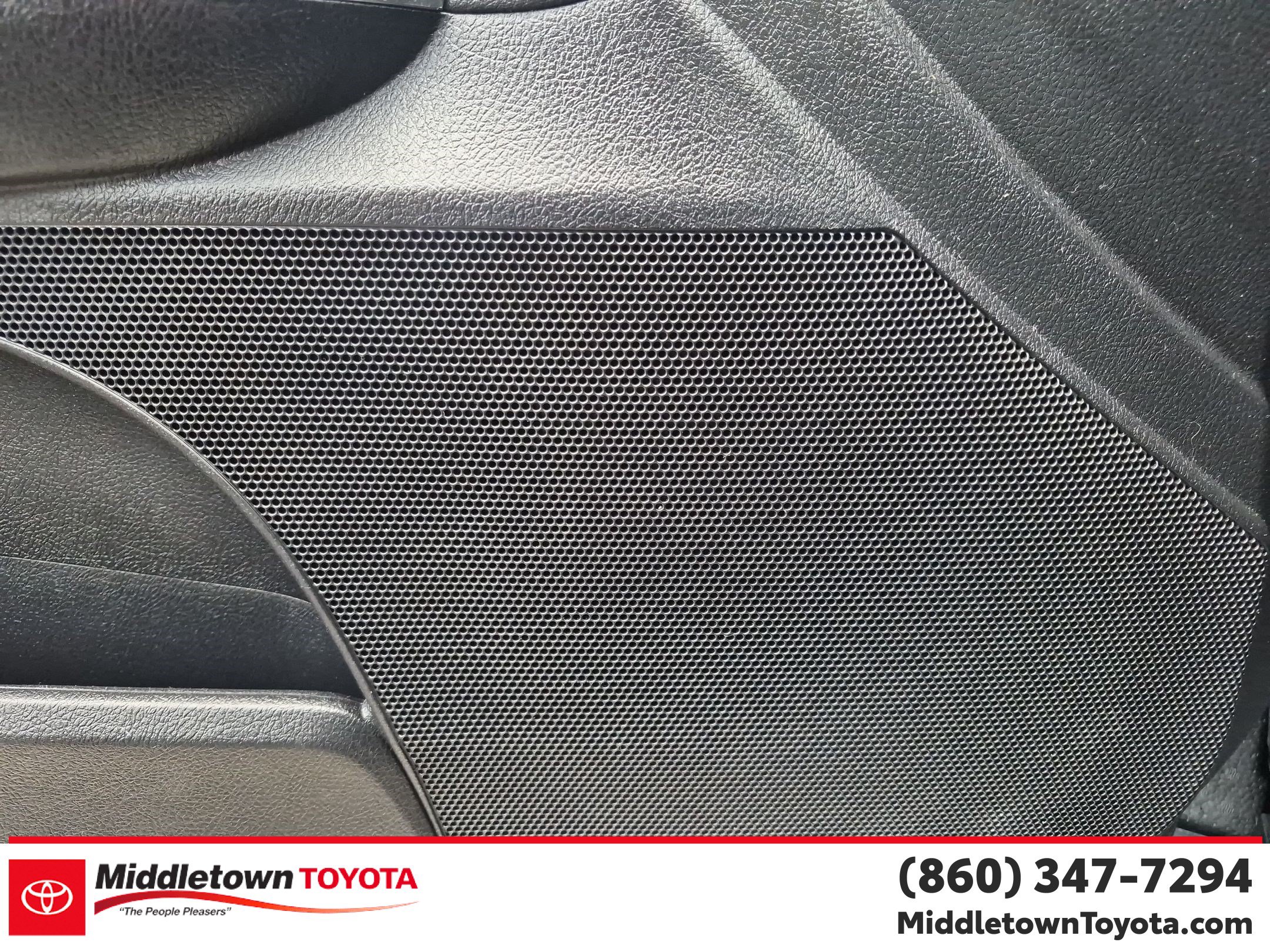 Used 2015 Toyota Avalon XLE Touring FWD image 13