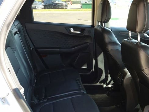 Used 2020 Ford Escape Titanium AWD/4WD image 43