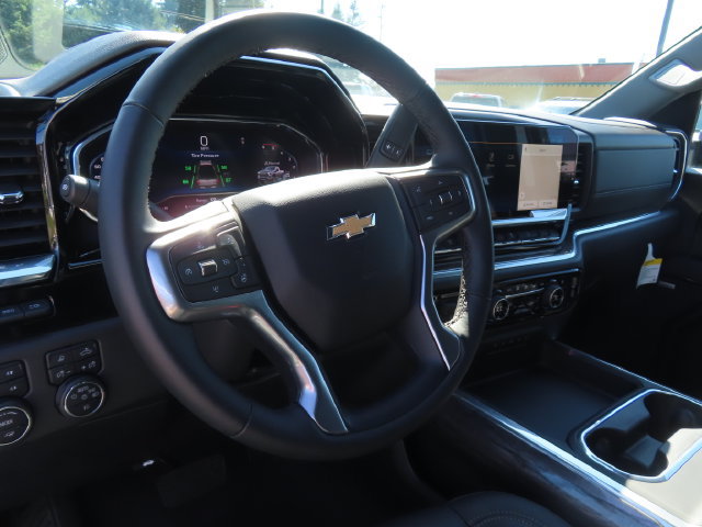 Certified 2025 Chevrolet Silverado 2500 LTZ w/ Z71 Chrome Sport Edition AWD/4WD image 17