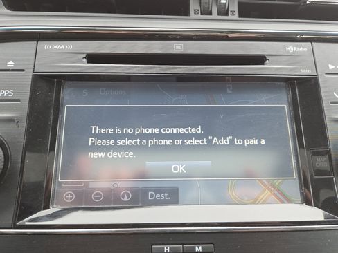 Used 2016 Toyota Avalon Limited image 5