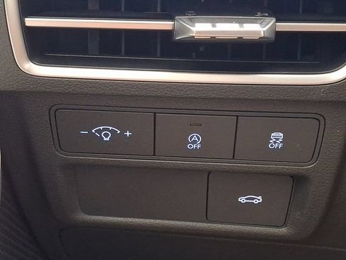 Certified 2025 Hyundai Sonata SE FWD image 32