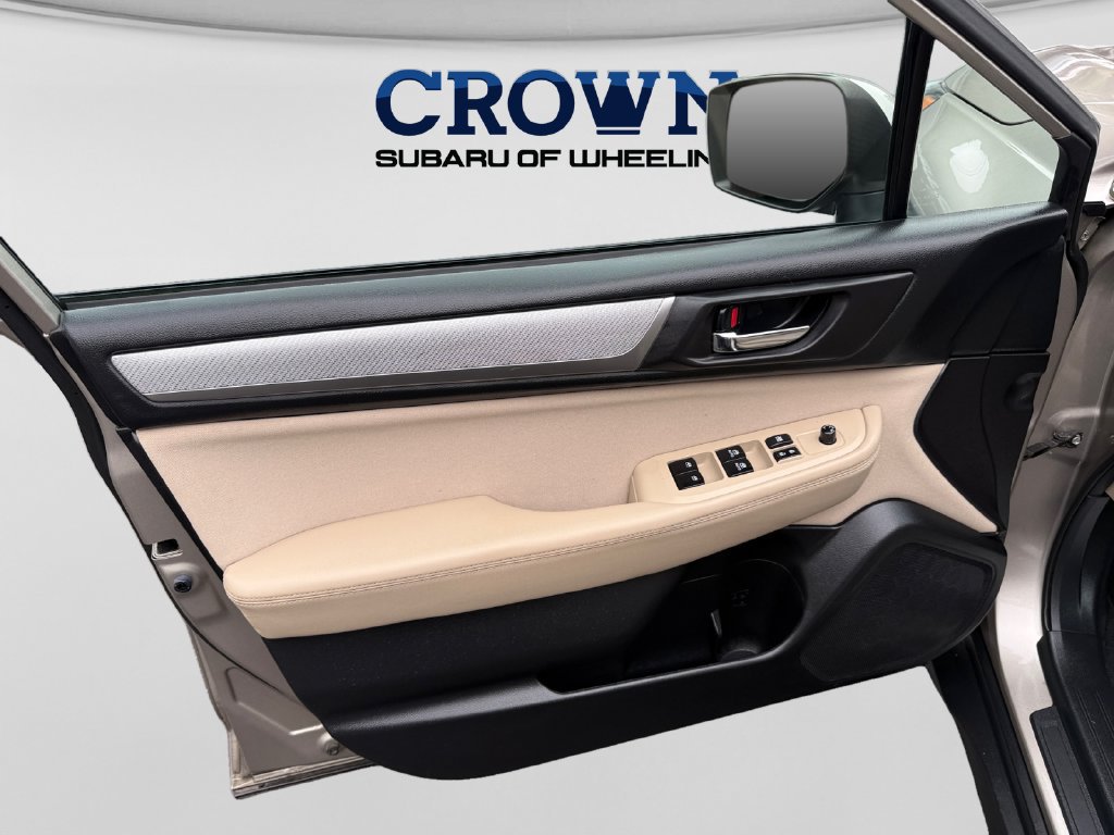 Used 2017 Subaru Outback 2.5i Premium AWD/4WD image 9