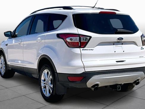 Used 2017 Ford Escape SE w/ SE Leather Comfort Package image 12