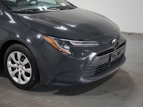Certified 2024 Toyota Corolla LE FWD image 4
