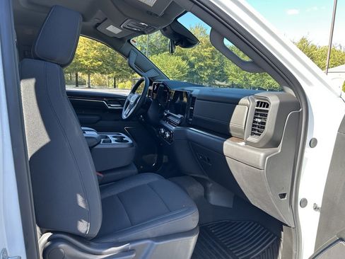 Used 2024 GMC Sierra 1500 Elevation image 37