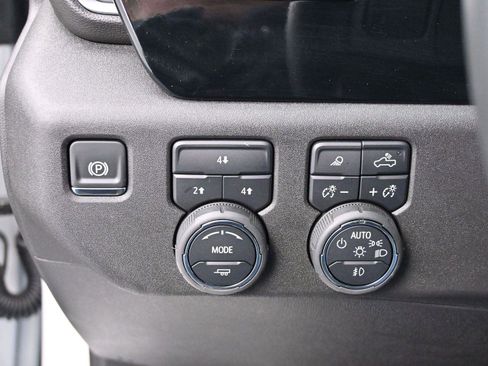 Used 2025 Chevrolet Silverado 2500 LT w/ All Star Edition image 26