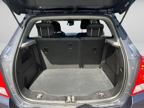 Used 2019 Chevrolet Trax LS AWD/4WD image 9
