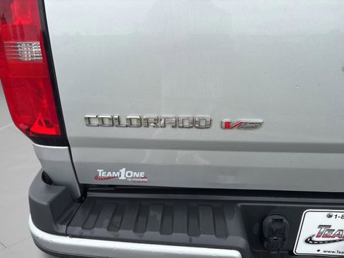 Used 2020 Chevrolet Colorado LT AWD/4WD image 37