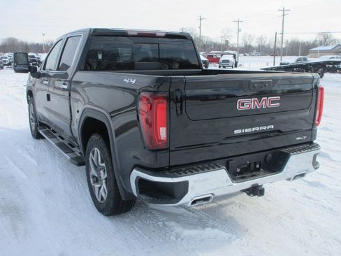 New 2026 GMC Sierra 1500 SLT w/ SLT Premium Plus Package image 9