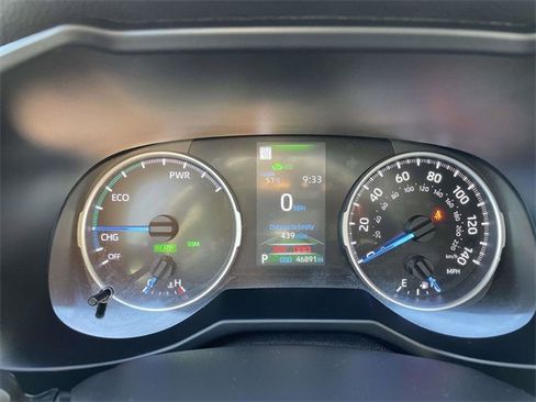 Used 2022 Toyota RAV4 XLE image 22