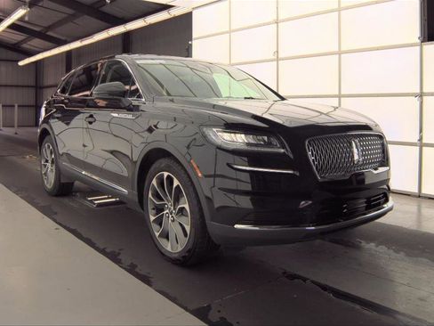 Used 2022 Lincoln Nautilus Reserve AWD/4WD image 1