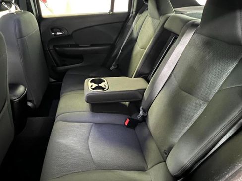 Used 2012 Chrysler 200 Touring image 10