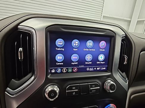Used 2021 GMC Sierra 1500 SLT w/ SLT Premium Plus Package image 19