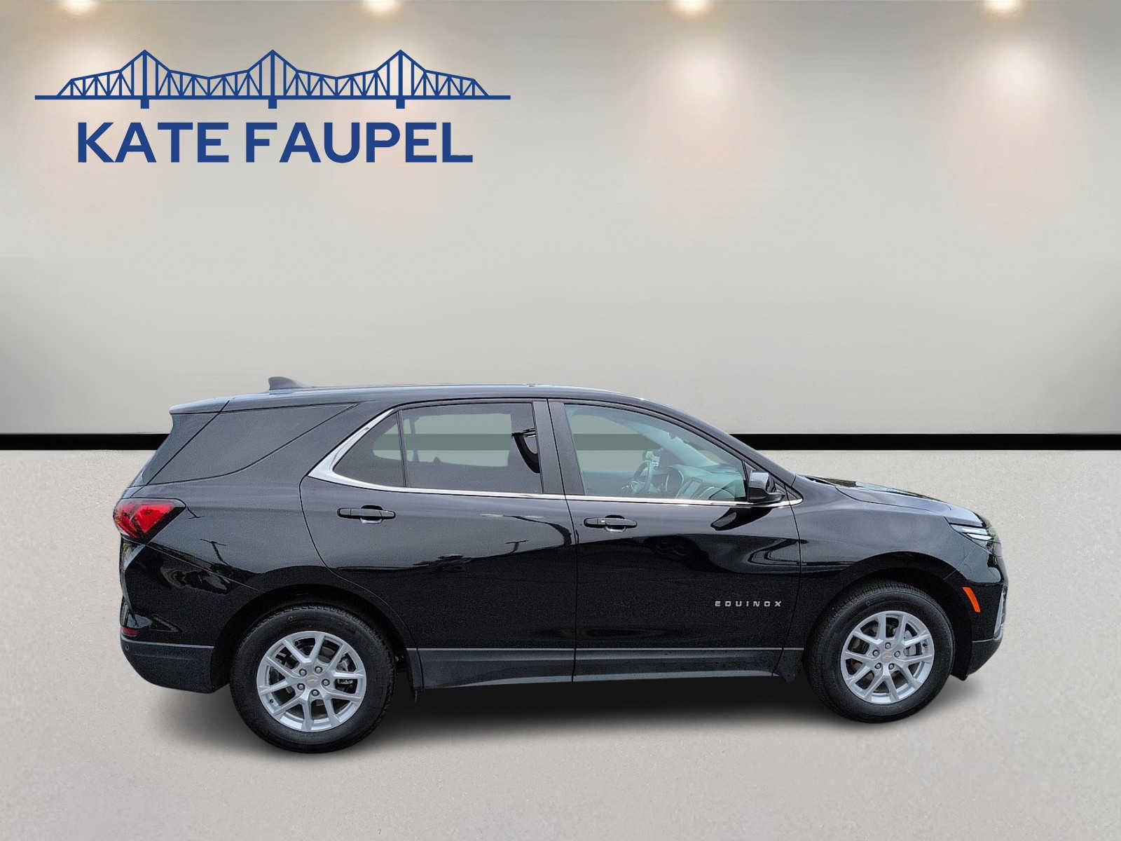 Used 2024 Chevrolet Equinox LT FWD image 8