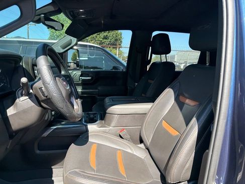 Used 2021 GMC Sierra 2500 AT4 w/ AT4 Premium Plus Package AWD/4WD image 10