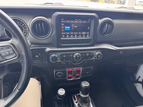 Used 2020 Jeep Wrangler Unlimited Sport S AWD/4WD image 20