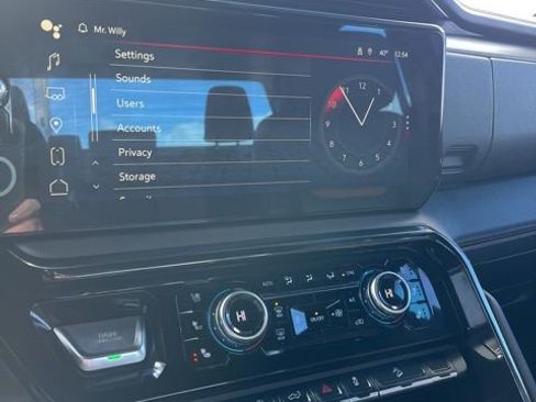 Used 2024 GMC Sierra 1500 AT4 image 49