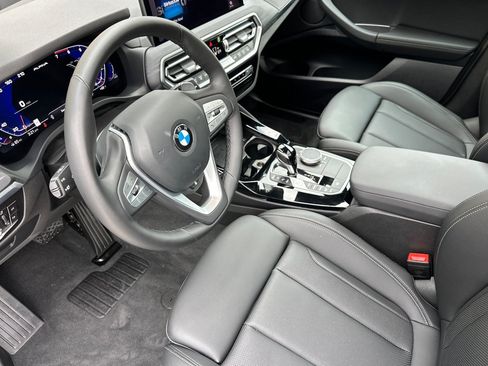 Used 2024 BMW X3 xDrive30i w/ Premium Package AWD/4WD image 9