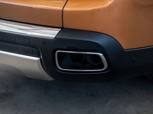 Used 2023 Rolls-Royce Cullinan w/ Cullinan Package image 31