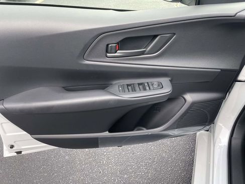 New 2026 Toyota Prius Plug-In Hybrid image 26