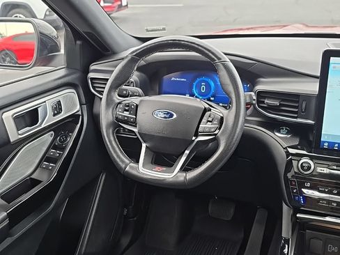 Used 2021 Ford Explorer ST w/ Equipment Group 401A AWD/4WD image 16