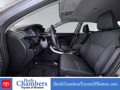 Used 2016 Honda Accord LX image 7