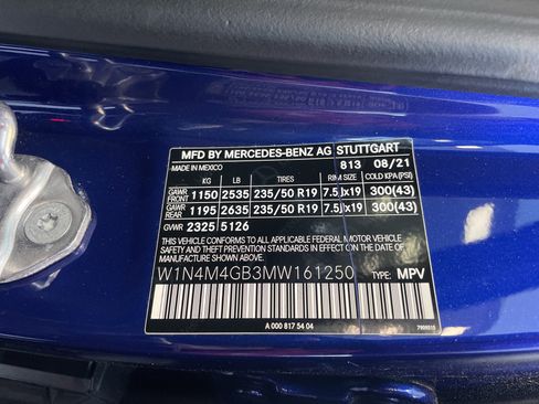 Used 2021 Mercedes-Benz GLB 250 image 42