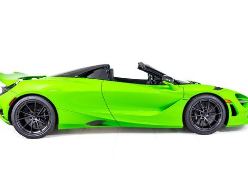 New 2027 McLaren 750S Spider RWD image 8