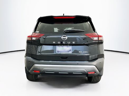 Used 2023 Nissan Rogue SL AWD/4WD image 7