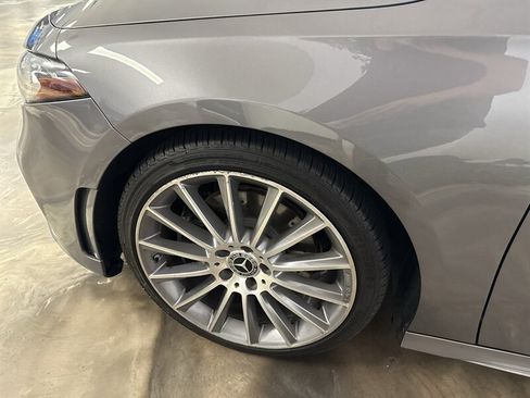 Used 2019 Mercedes-Benz A 220 w/ AMG Line image 10