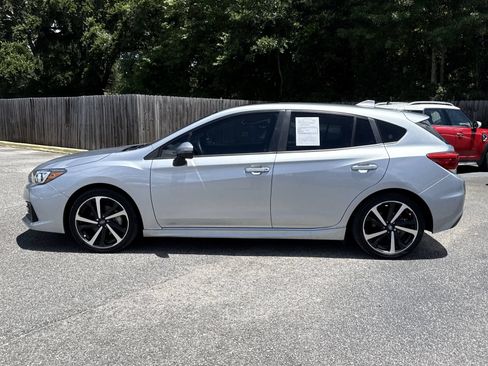 Used 2023 Subaru Impreza 2.0i Sport AWD/4WD image 2