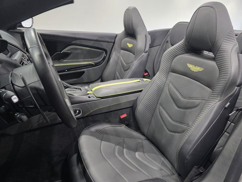 Used 2023 Aston Martin DBS Superleggera Volante RWD image 12
