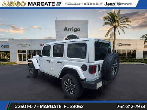 New 2026 Jeep Wrangler Unlimited Sahara AWD/4WD image 7