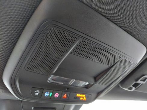 Certified 2024 Chevrolet Equinox EV RS image 33