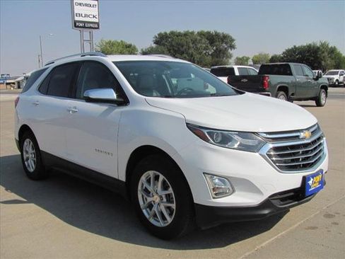 Used 2019 Chevrolet Equinox Premier image 3