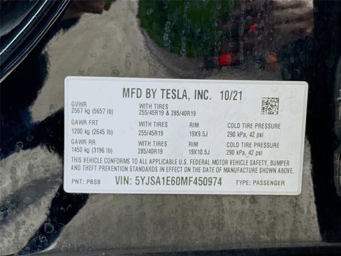 Used 2021 Tesla Model S Plaid image 14