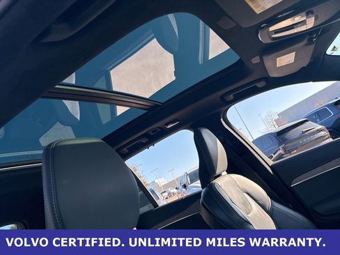 Certified 2024 Volvo XC90 B6 Ultimate w/ Lounge Package image 15