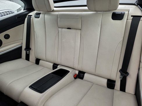 Used 2018 BMW 430i Convertible image 15