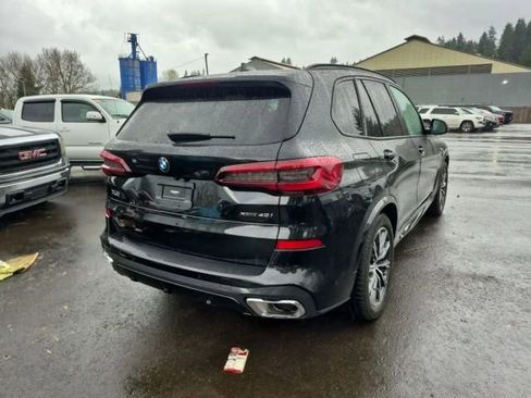 Used 2023 BMW X5 xDrive40i w/ M Sport Package image 4